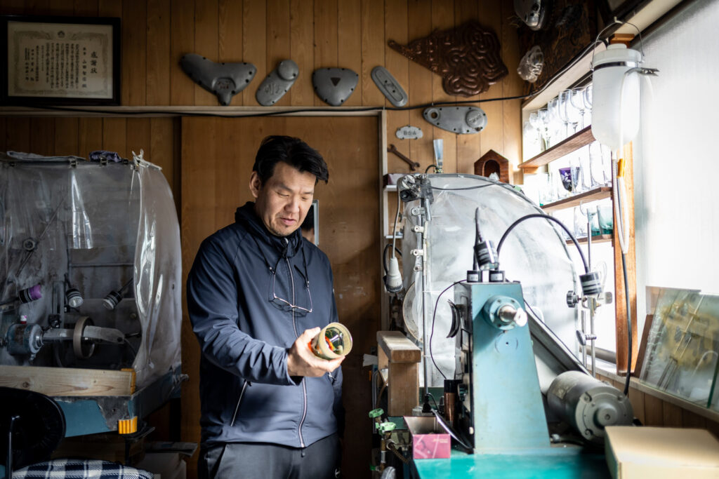 受け継がれる技術と変化する伝統の現在地|江戸切子|株式会社玻璃匠山田硝子