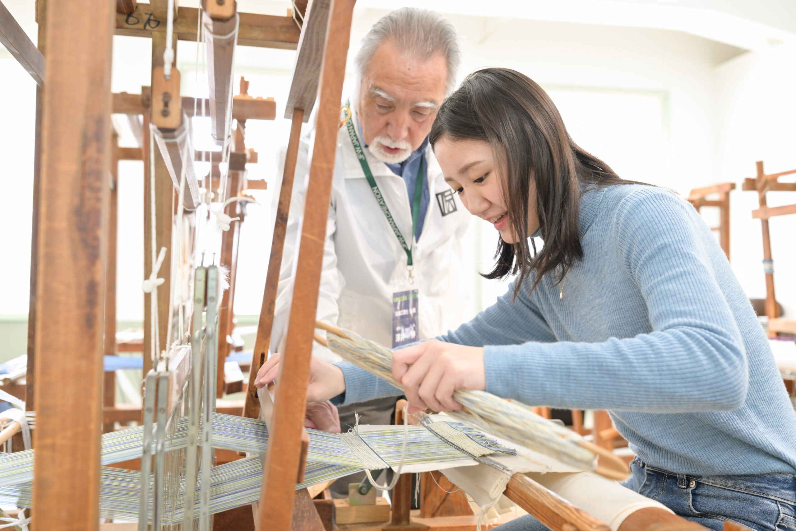 多摩織工芸館 手織り体験｜八王子織物工業組合